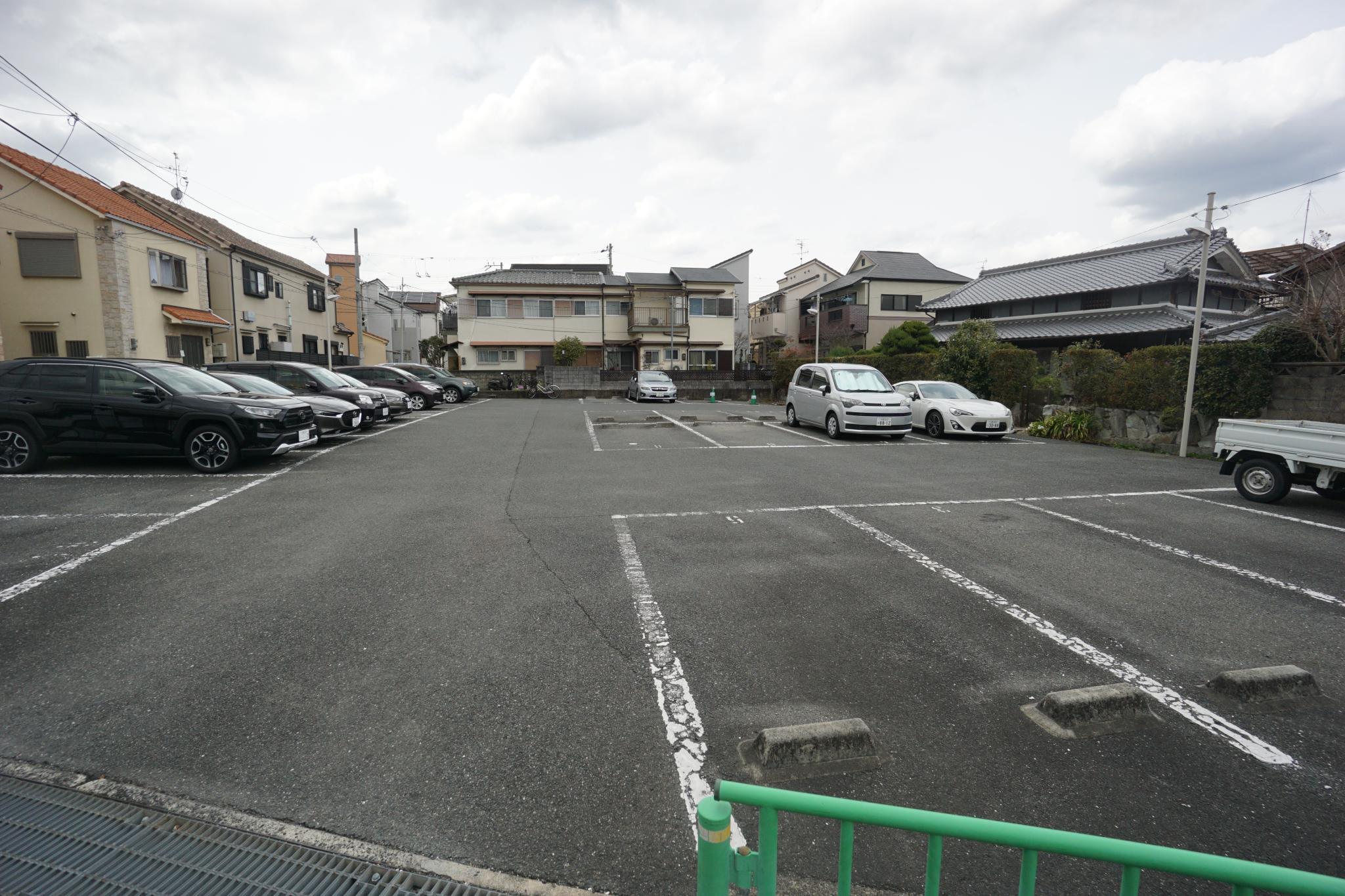 郡3丁目駐車場の外観・駐車場イメージ3枚目