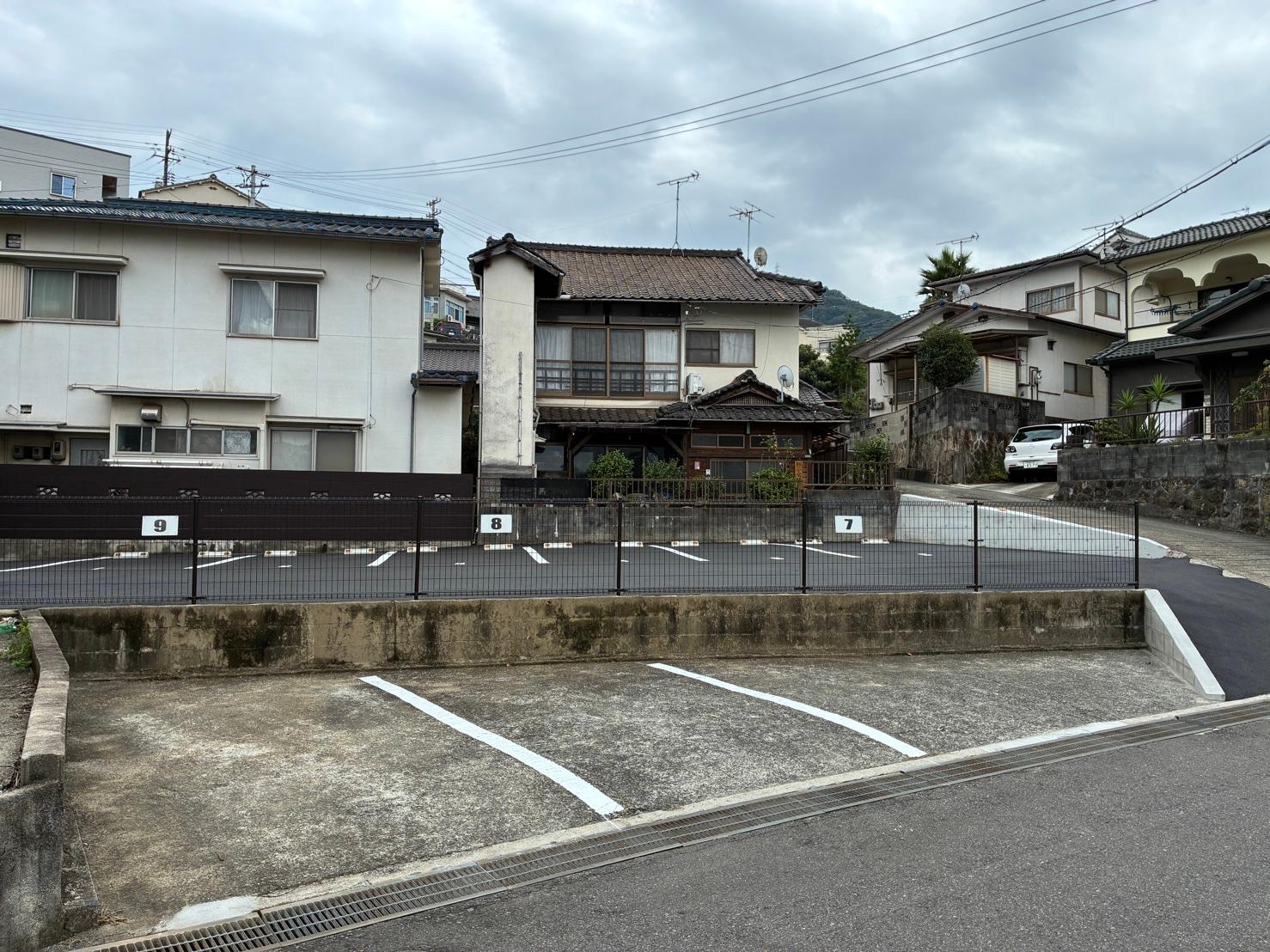 宮原３丁目　宮原高校前　（旧高橋ガレージ）の外観・駐車場イメージ1枚目