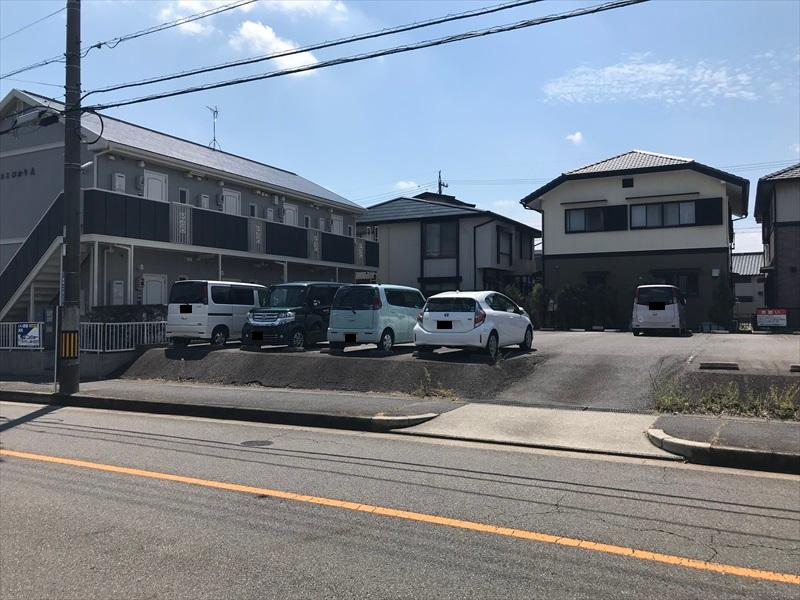 長久手長配の外観・駐車場イメージ1枚目