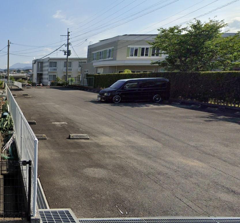 くばら駅(18824)の外観・駐車場イメージ1枚目