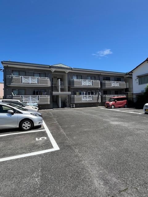 エイワハイツ駐車場の外観・駐車場イメージ2枚目