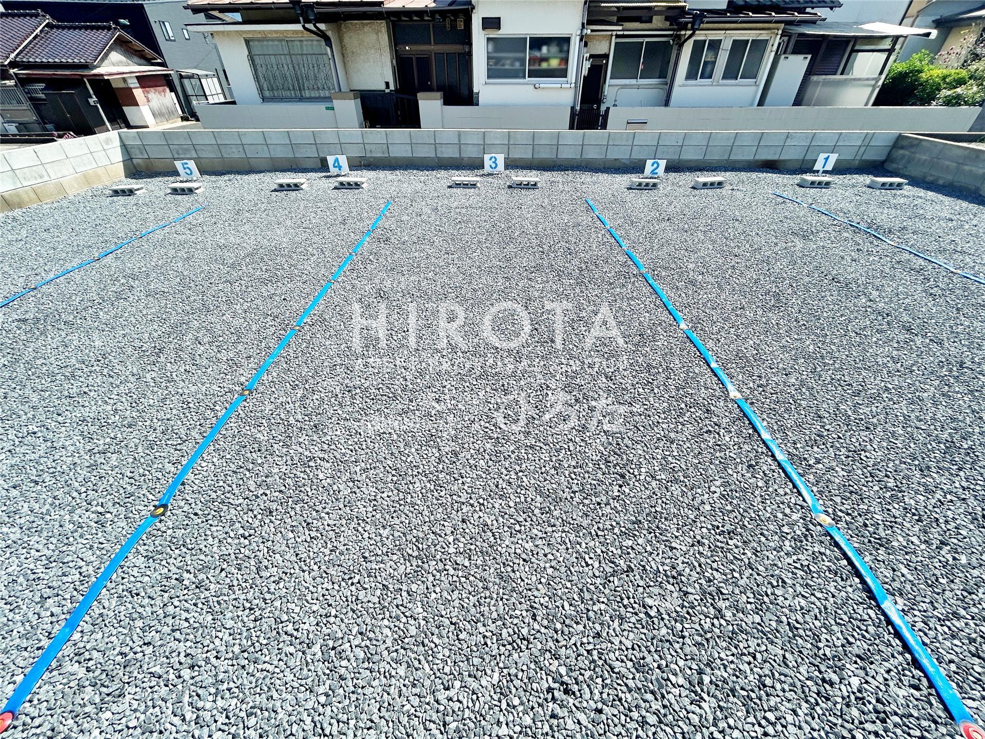 東二島3丁目月極駐車場の外観・駐車場イメージ2枚目