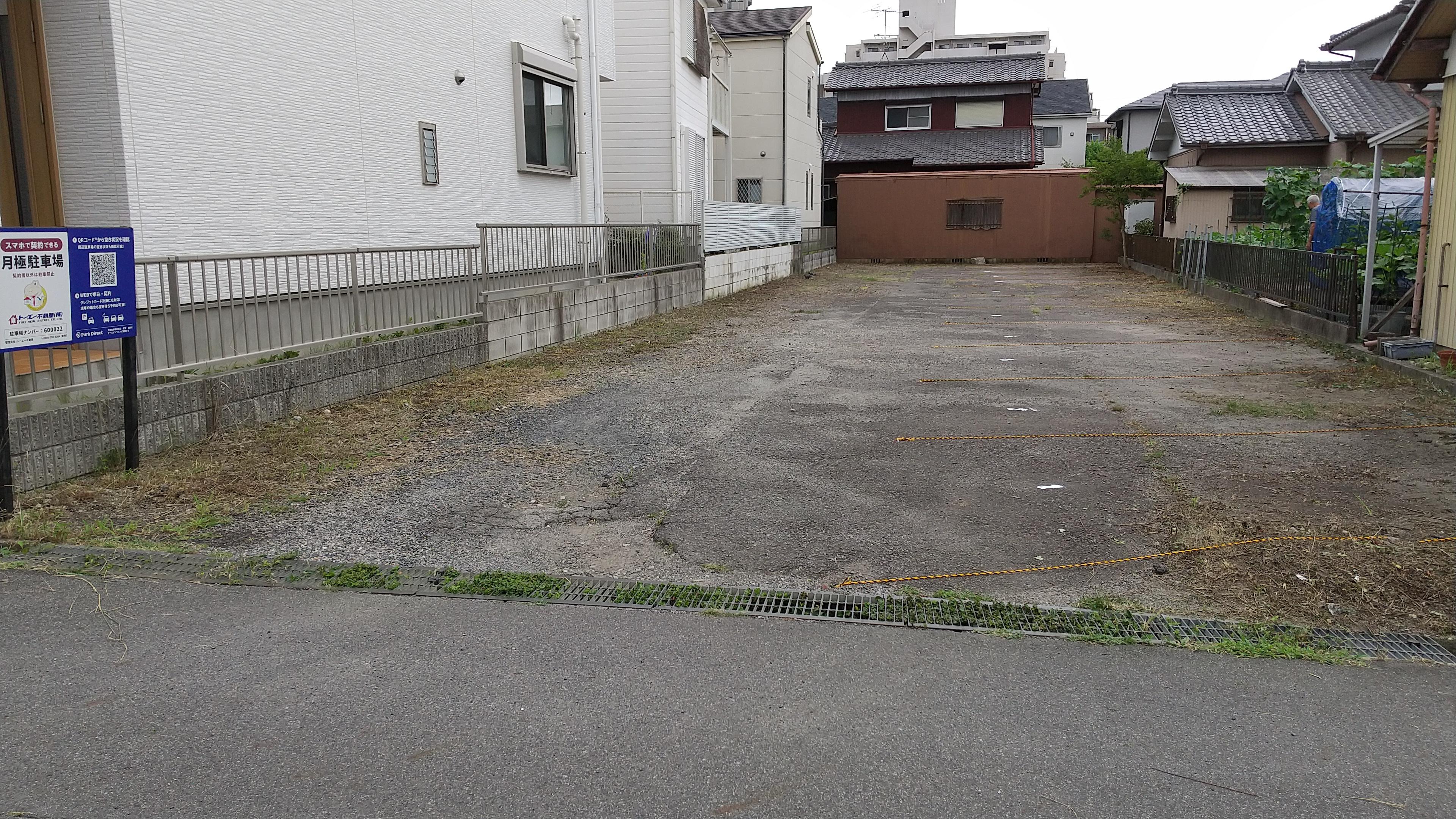 東大久手町駐車場の外観・駐車場イメージ1枚目