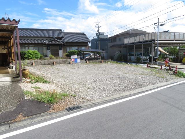 細川町長原駐車場の外観・駐車場イメージ2枚目