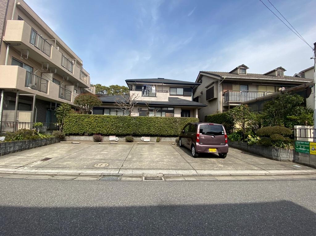 小仲台２丁目パーキングの外観・駐車場イメージ2枚目
