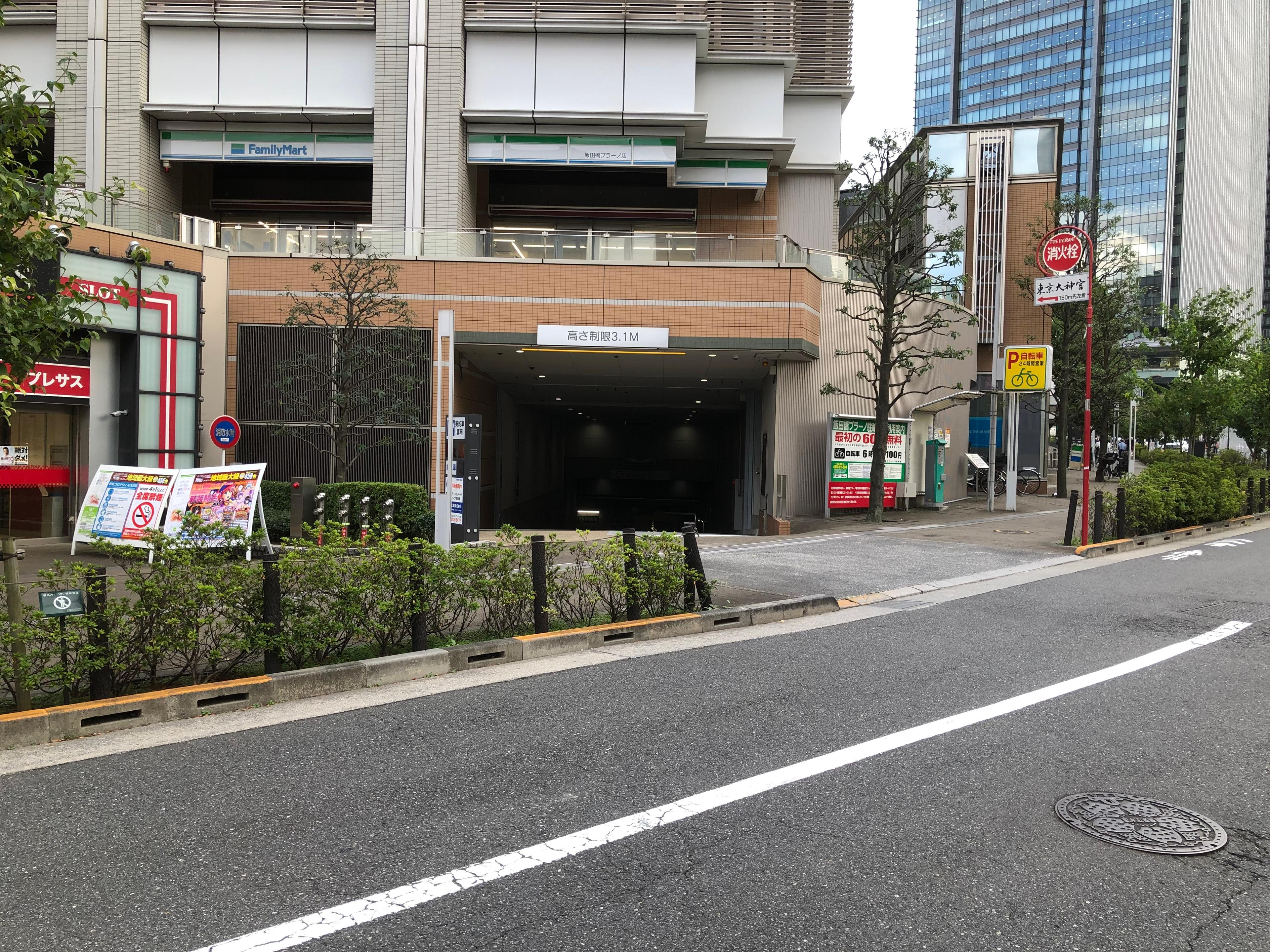 ステージビルディングの外観・駐車場イメージ3枚目