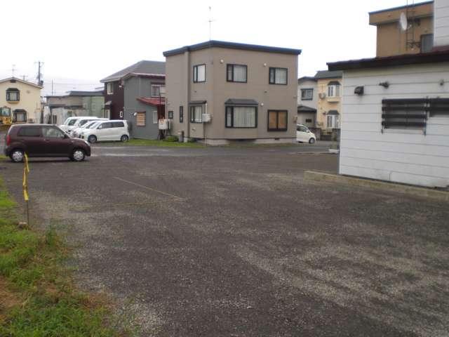 里見2丁目駐車場の外観・駐車場イメージ1枚目