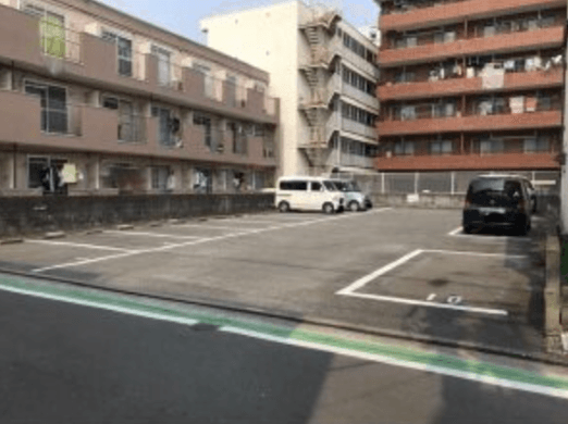 サウスパーキングの外観・駐車場イメージ2枚目