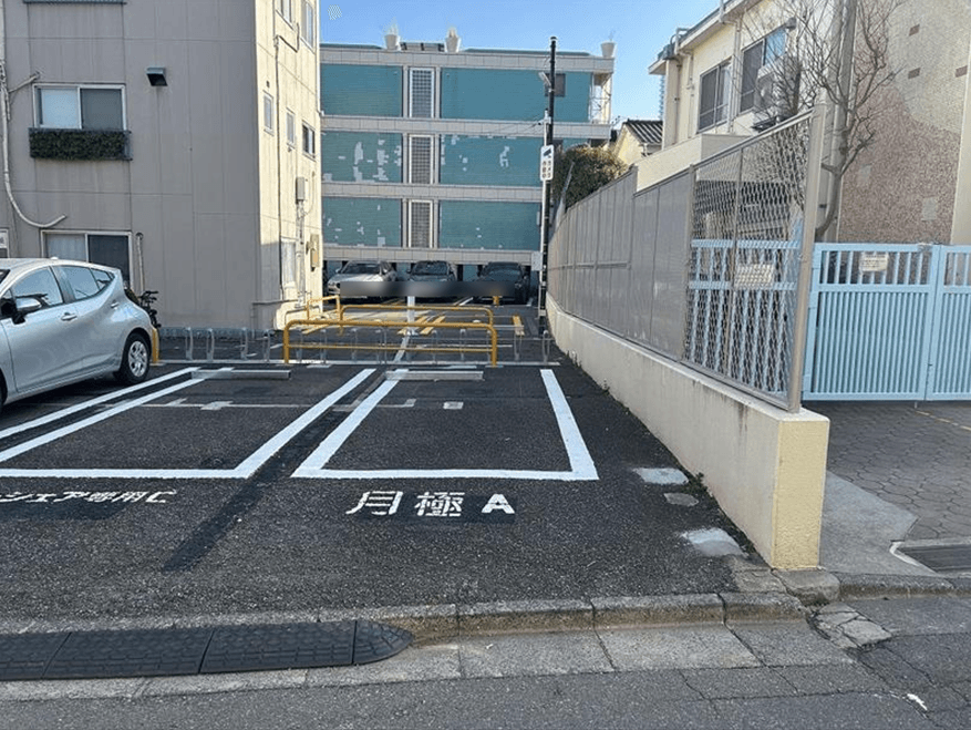 小山台１丁目第９の外観・駐車場イメージ1枚目