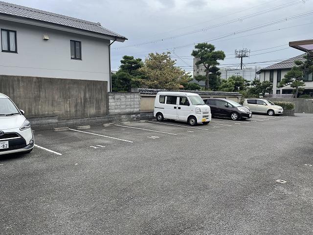 駐車場画像3枚目