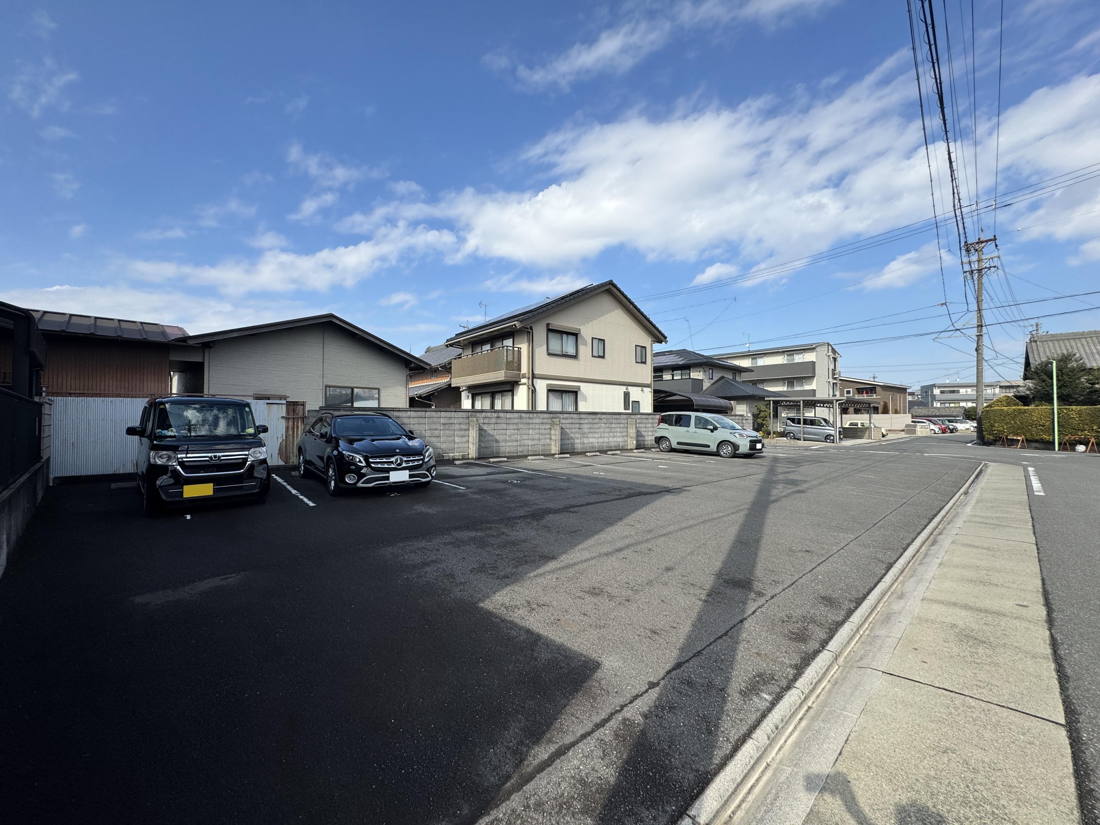 P273の外観・駐車場イメージ2枚目