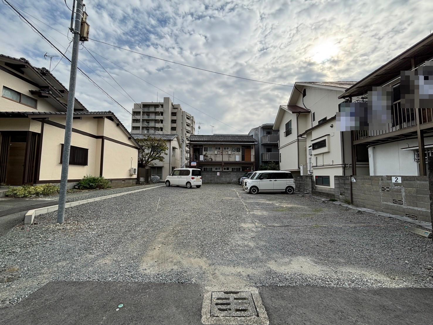 磯谷アパートA敷地内駐車場の外観・駐車場イメージ2枚目