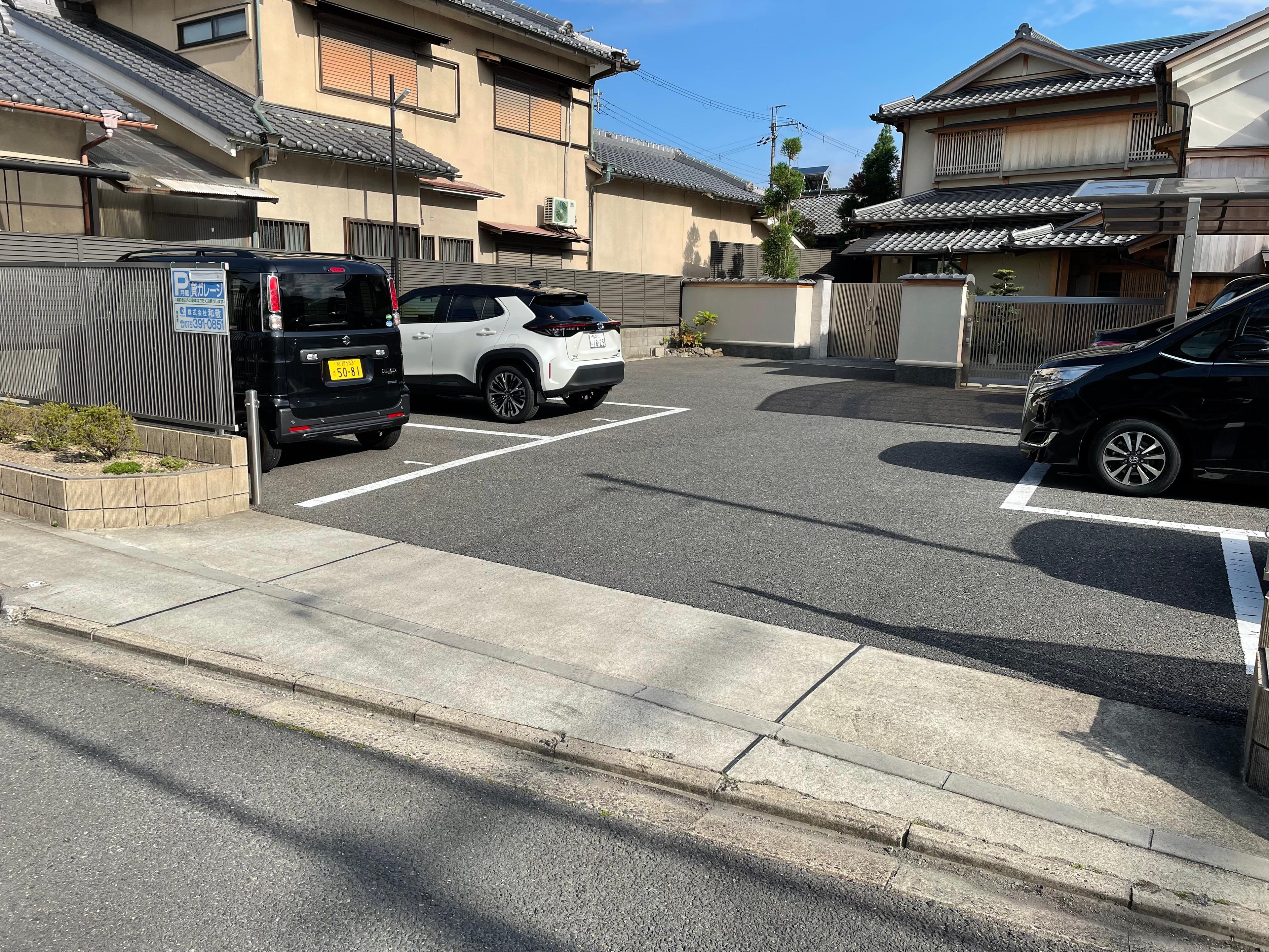 出雲玉頭町ガレージの外観・駐車場イメージ1枚目
