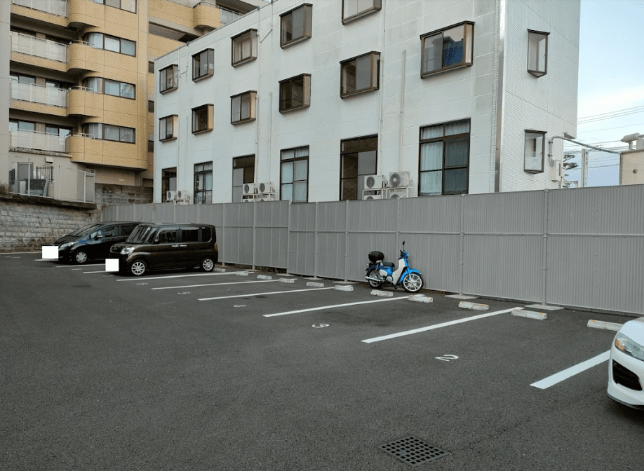 マルドミ向山（駐車場）の外観・駐車場イメージ2枚目