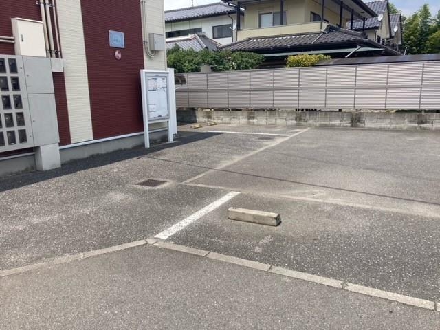 キングス　ランド(43127)の外観・駐車場イメージ2枚目