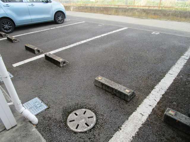 スマイル(16158)の外観・駐車場イメージ1枚目