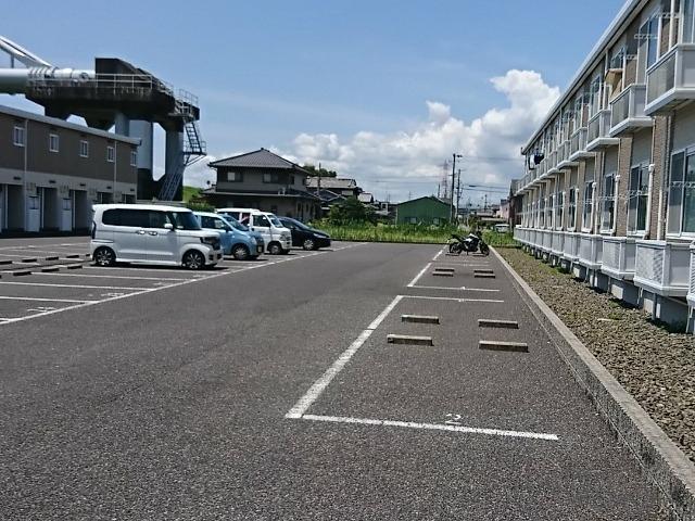 ラフォーレＡ(30612)の外観・駐車場イメージ1枚目