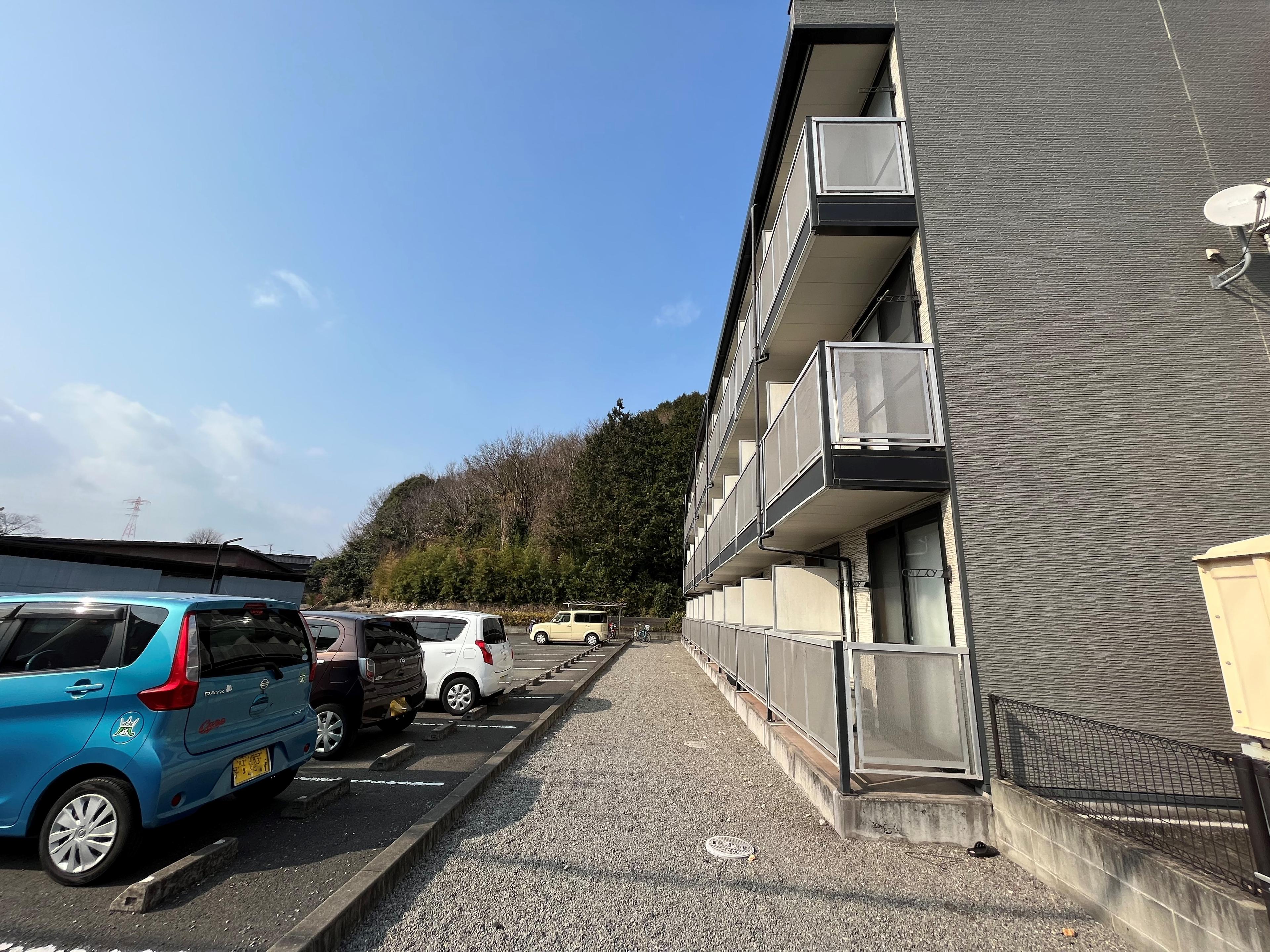 新開(36741)の外観・駐車場イメージ1枚目