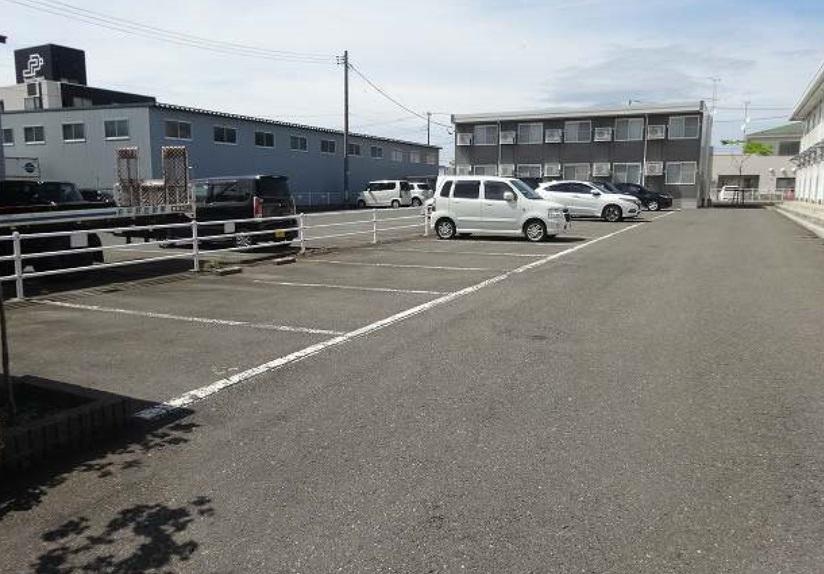 泉１(22314)の外観・駐車場イメージ2枚目