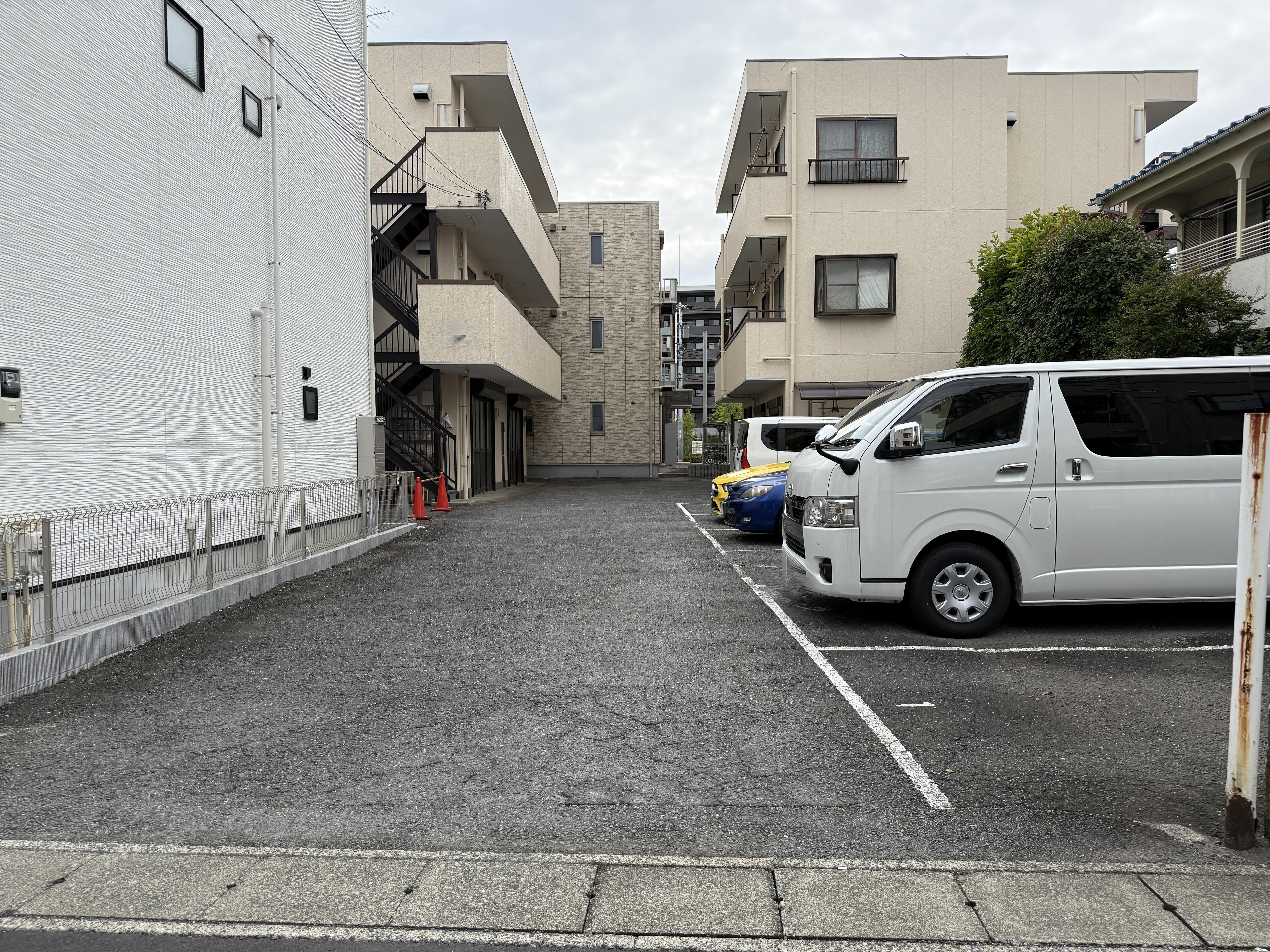 リバーサイドハラ駐車場の外観・駐車場イメージ2枚目