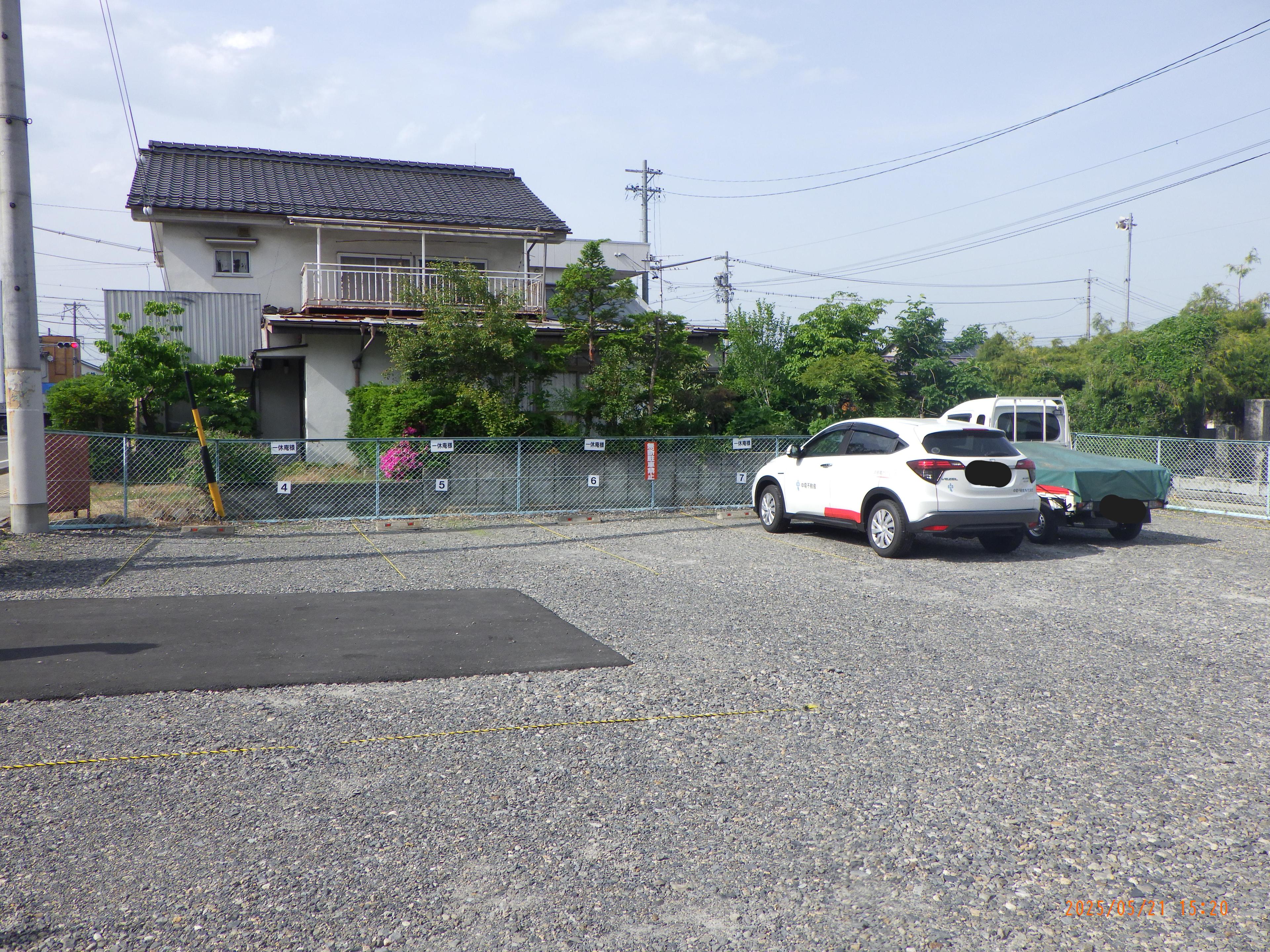 穂高駐車場の外観・駐車場イメージ2枚目