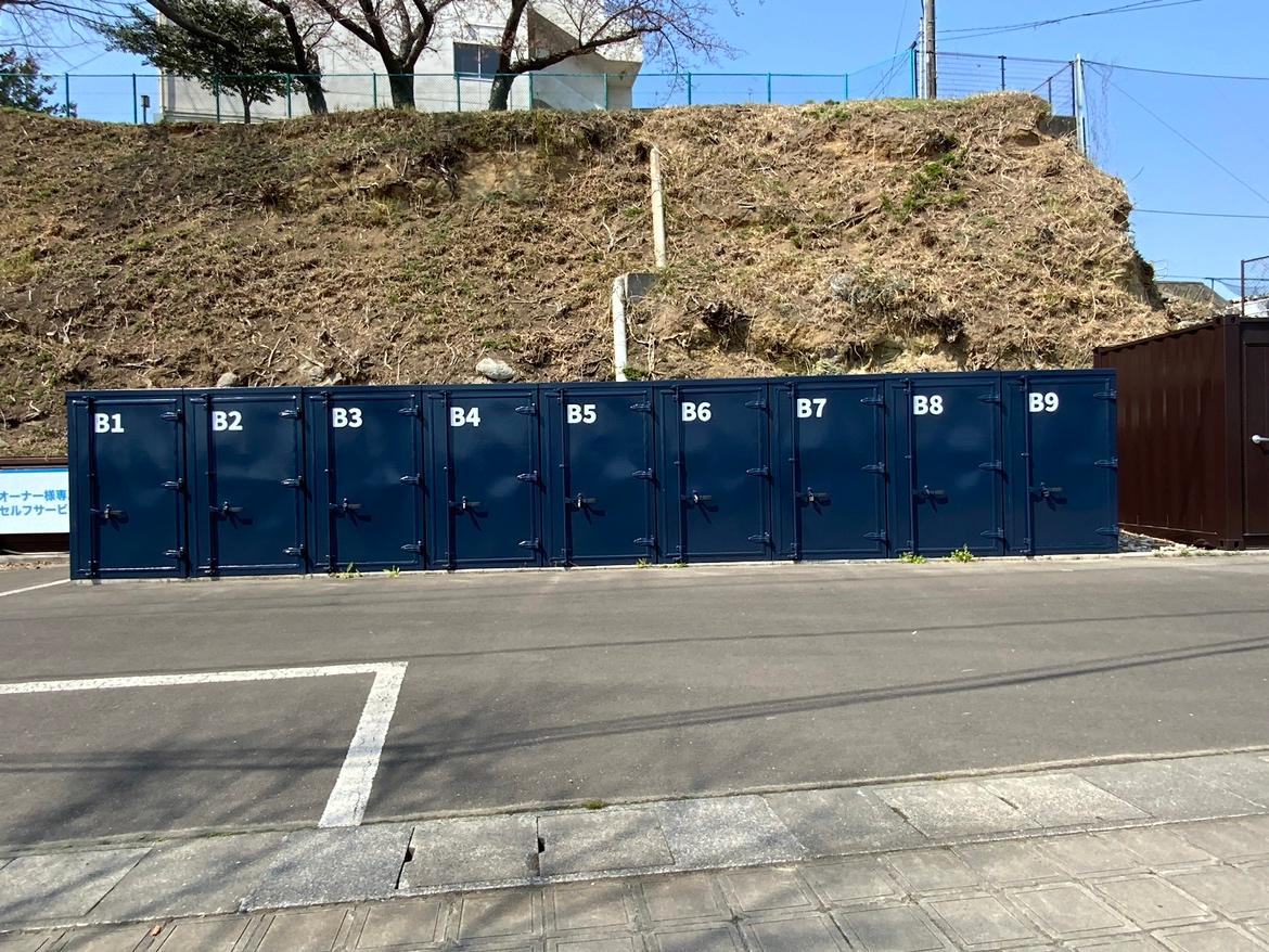 バイクガレージ多賀城の外観・駐車場イメージ1枚目