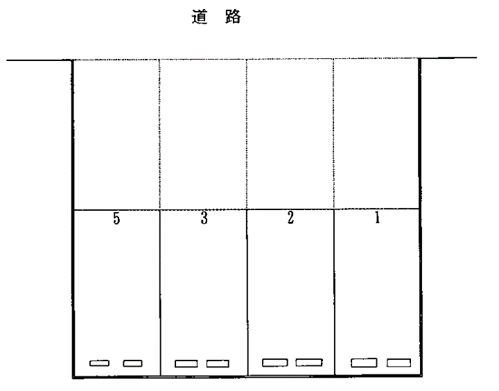 １３０の駐車配置図