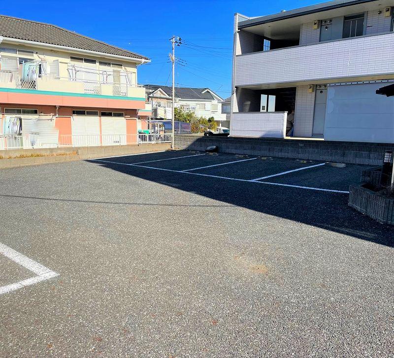 シティーＤ(36868)の外観・駐車場イメージ1枚目