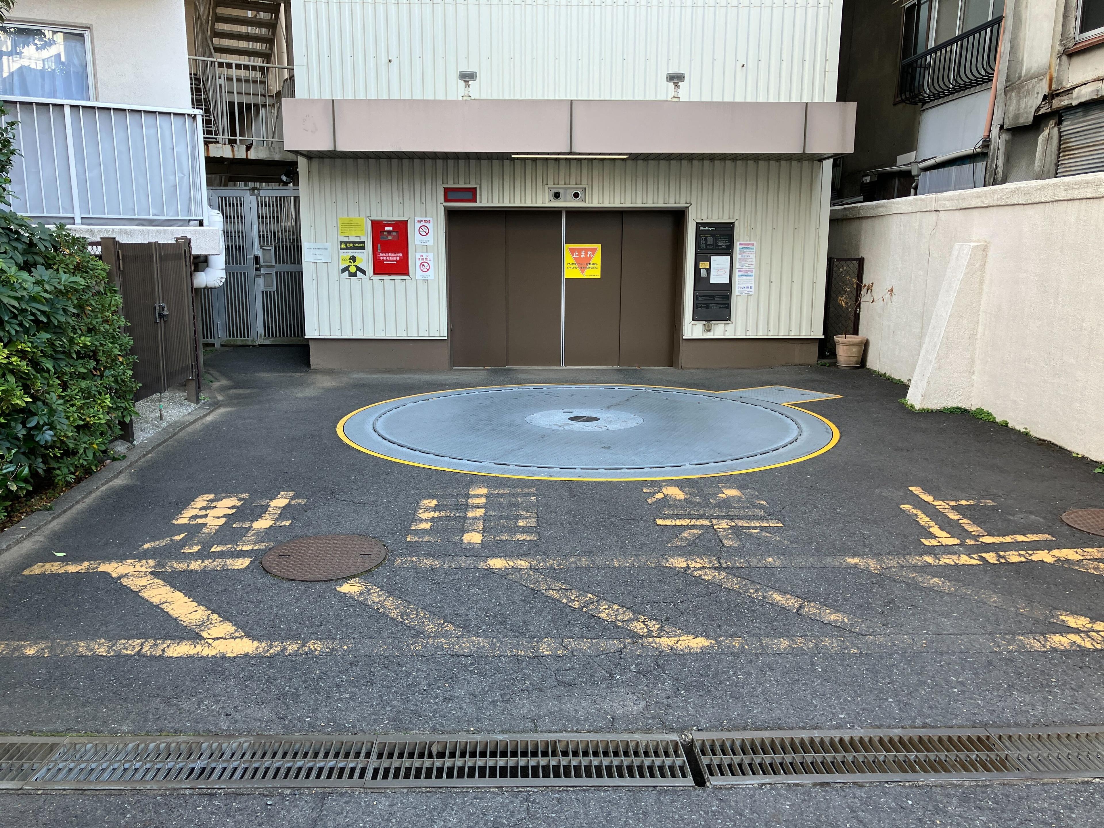 メガロン大井町の外観・駐車場イメージ2枚目