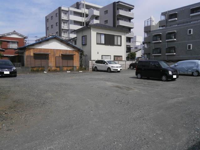 鈴木月極駐車場の外観・駐車場イメージ1枚目