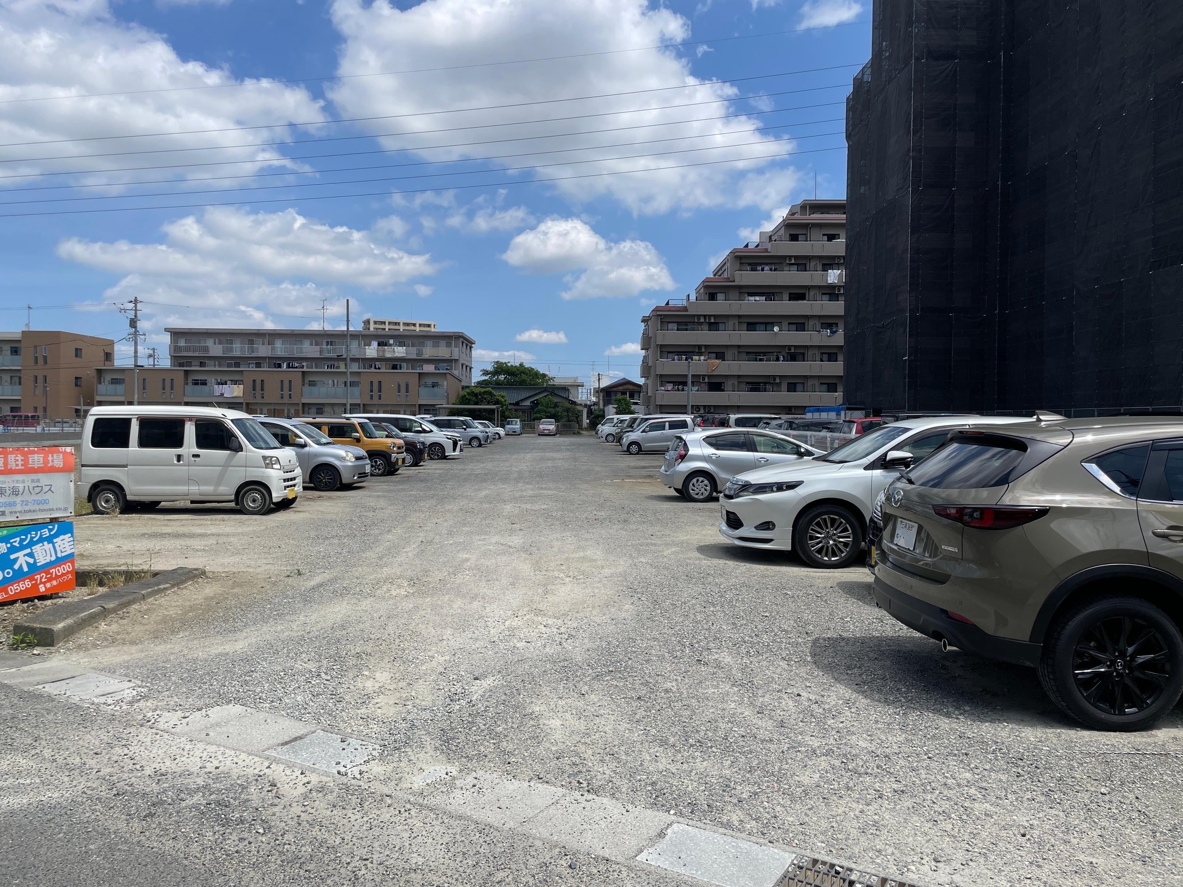 百石第2駐車場の外観・駐車場イメージ1枚目