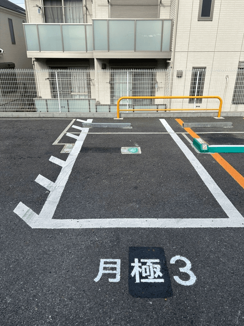 横浜白幡西町の外観・駐車場イメージ3枚目