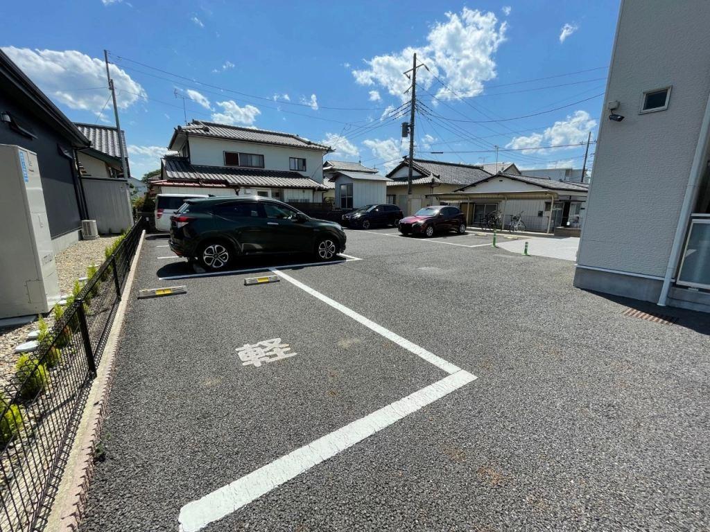 ルーナ　ピエーナ(54607)の外観・駐車場イメージ1枚目