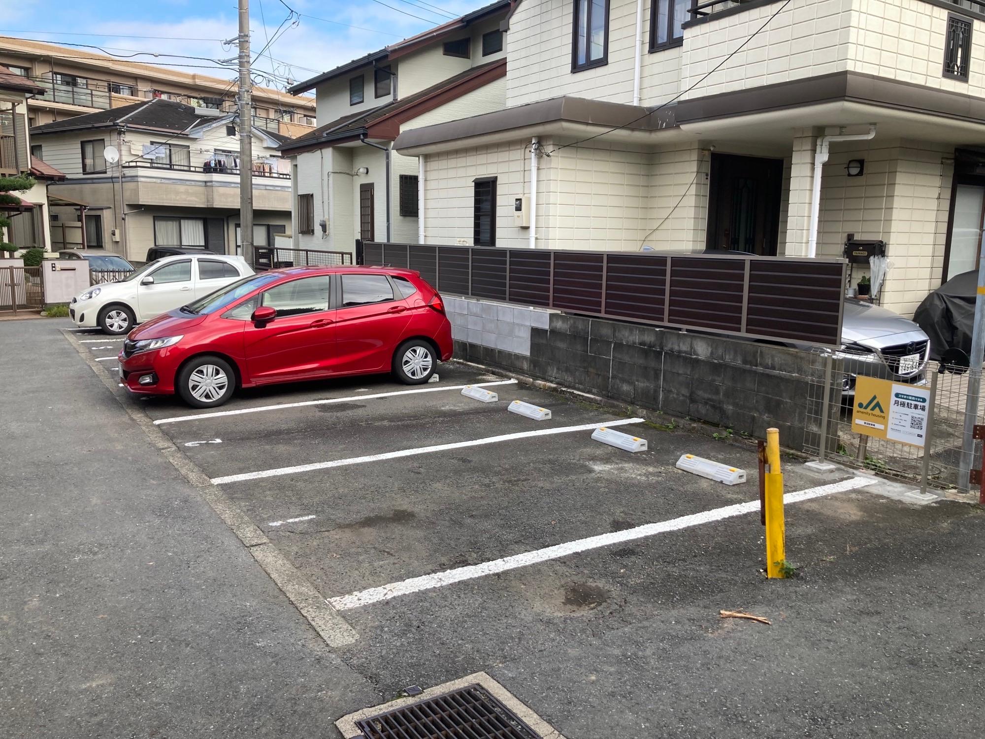 菅沼駐車場の外観・駐車場イメージ2枚目