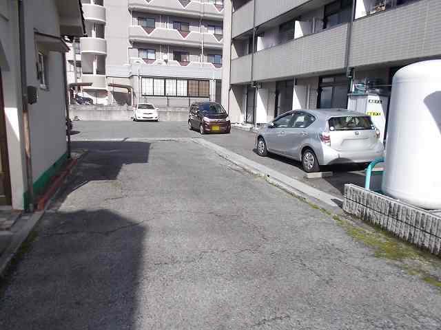 こーぽ谷本(10691)の外観・駐車場イメージ1枚目