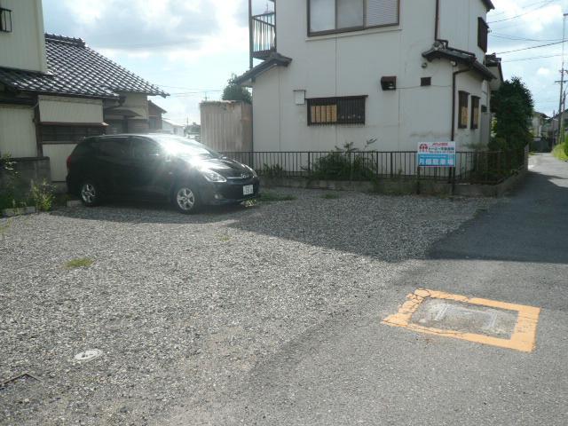 北原山町鳴湫(坂口)駐車場の外観・駐車場イメージ1枚目