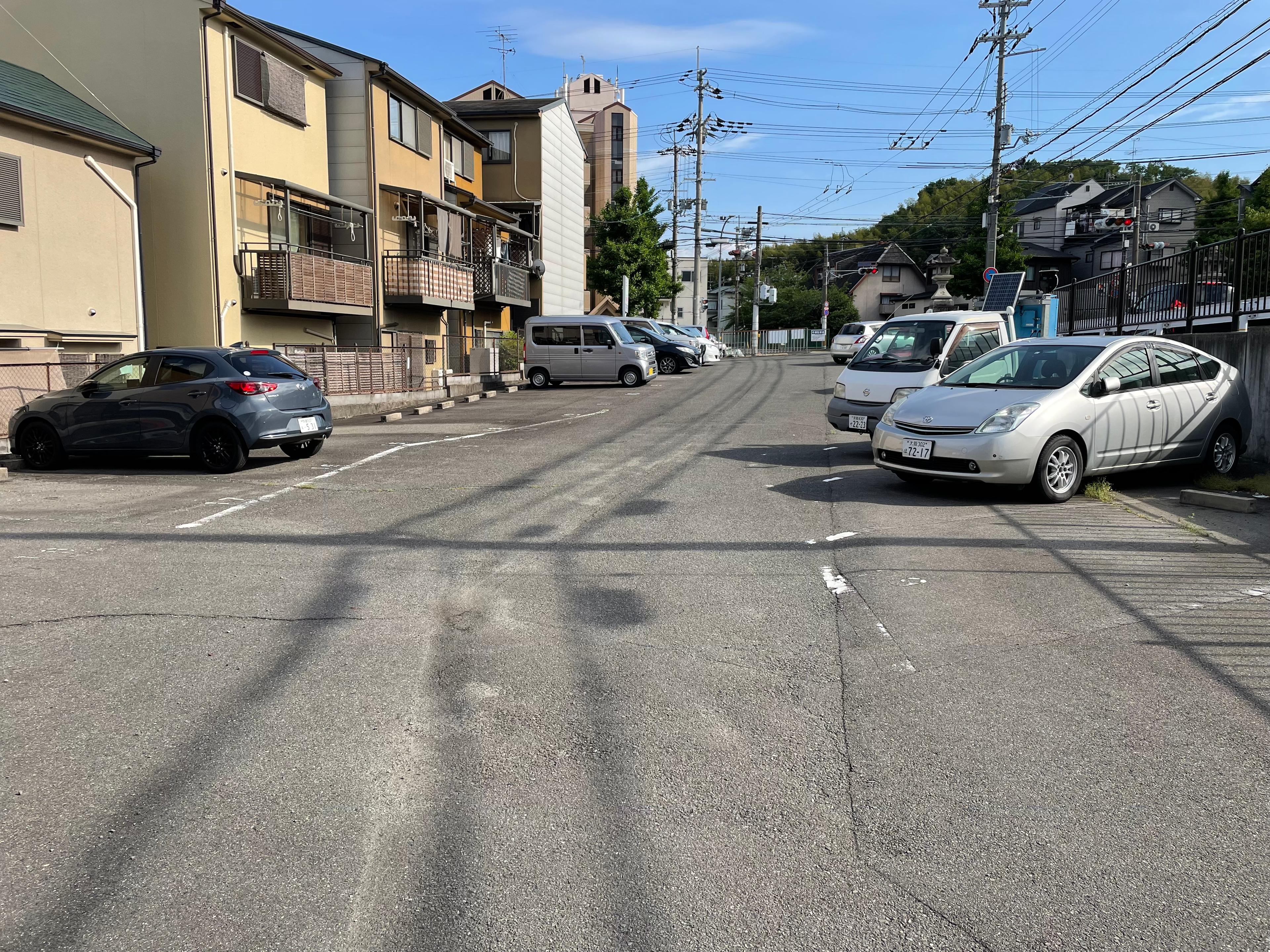北尾ガレージの外観・駐車場イメージ1枚目