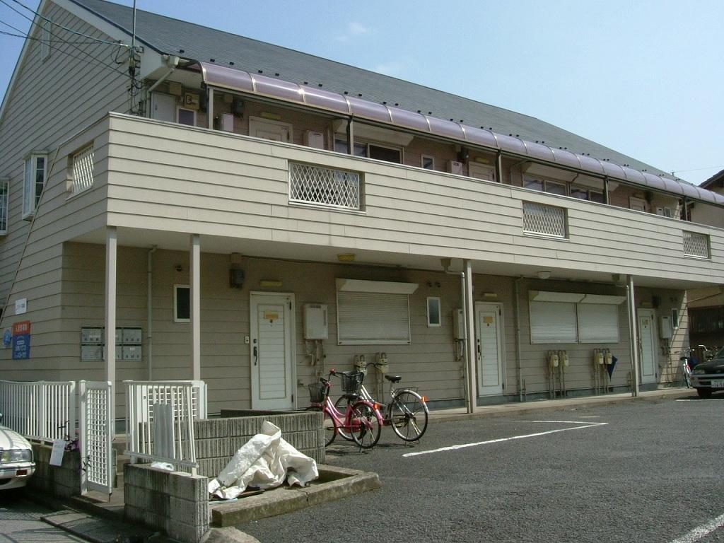 ラフィーヌ高橋　内駐車場の外観・駐車場イメージ1枚目