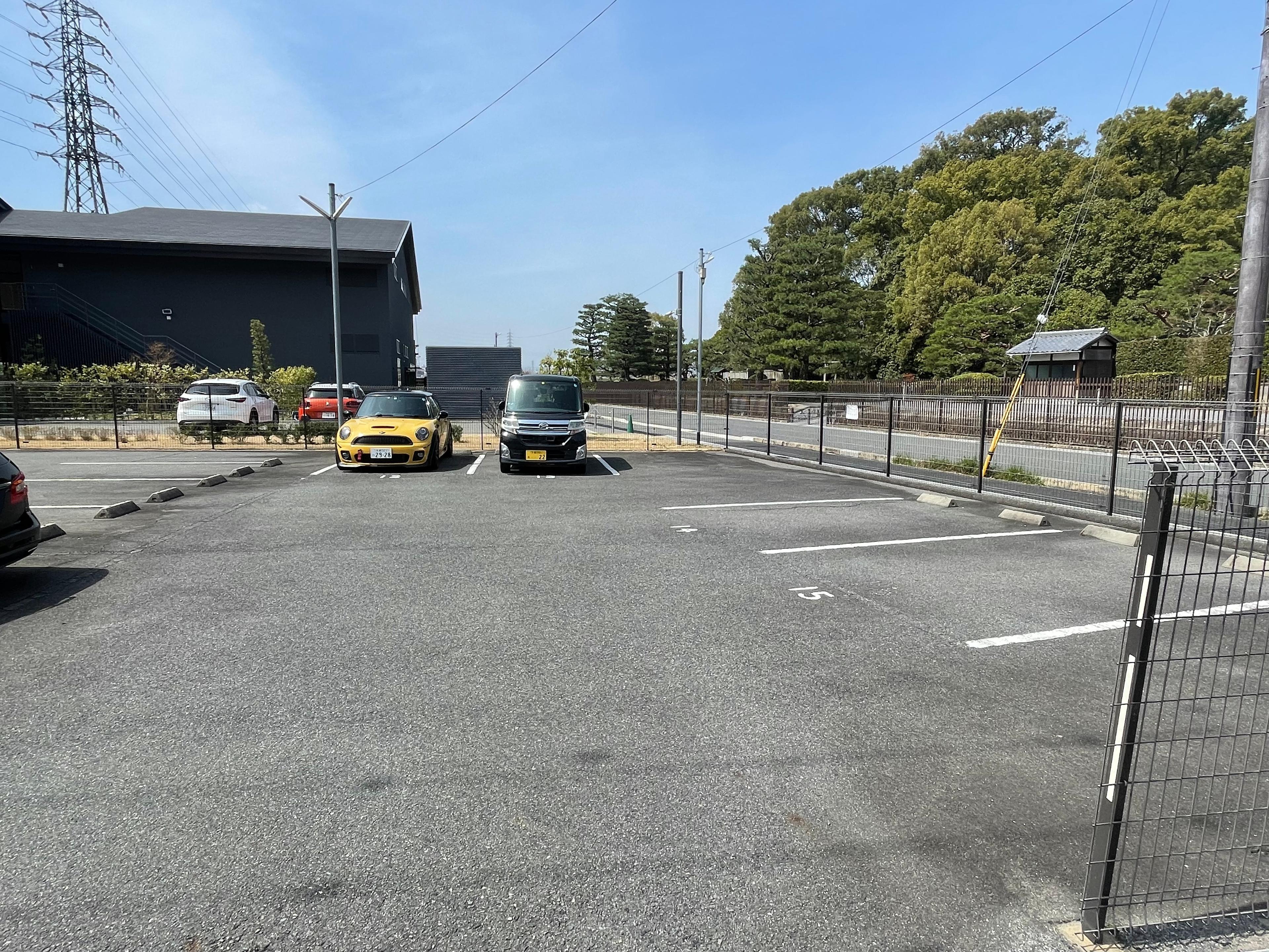 菟道丸山ガレージの外観・駐車場イメージ3枚目