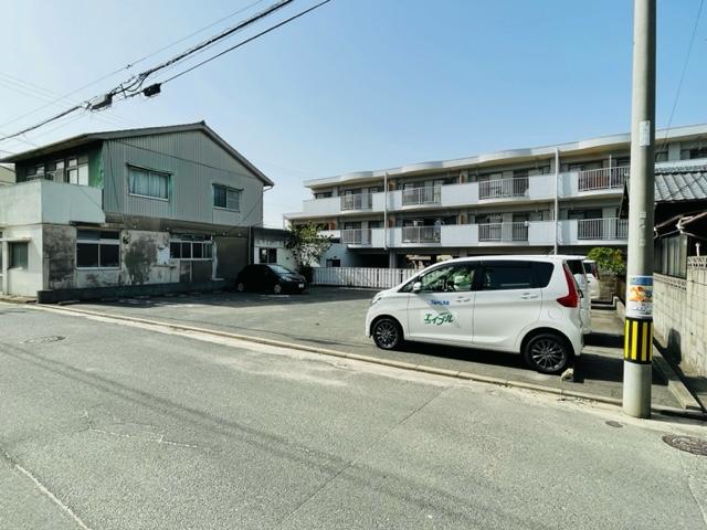 由布パーキングの外観・駐車場イメージ2枚目