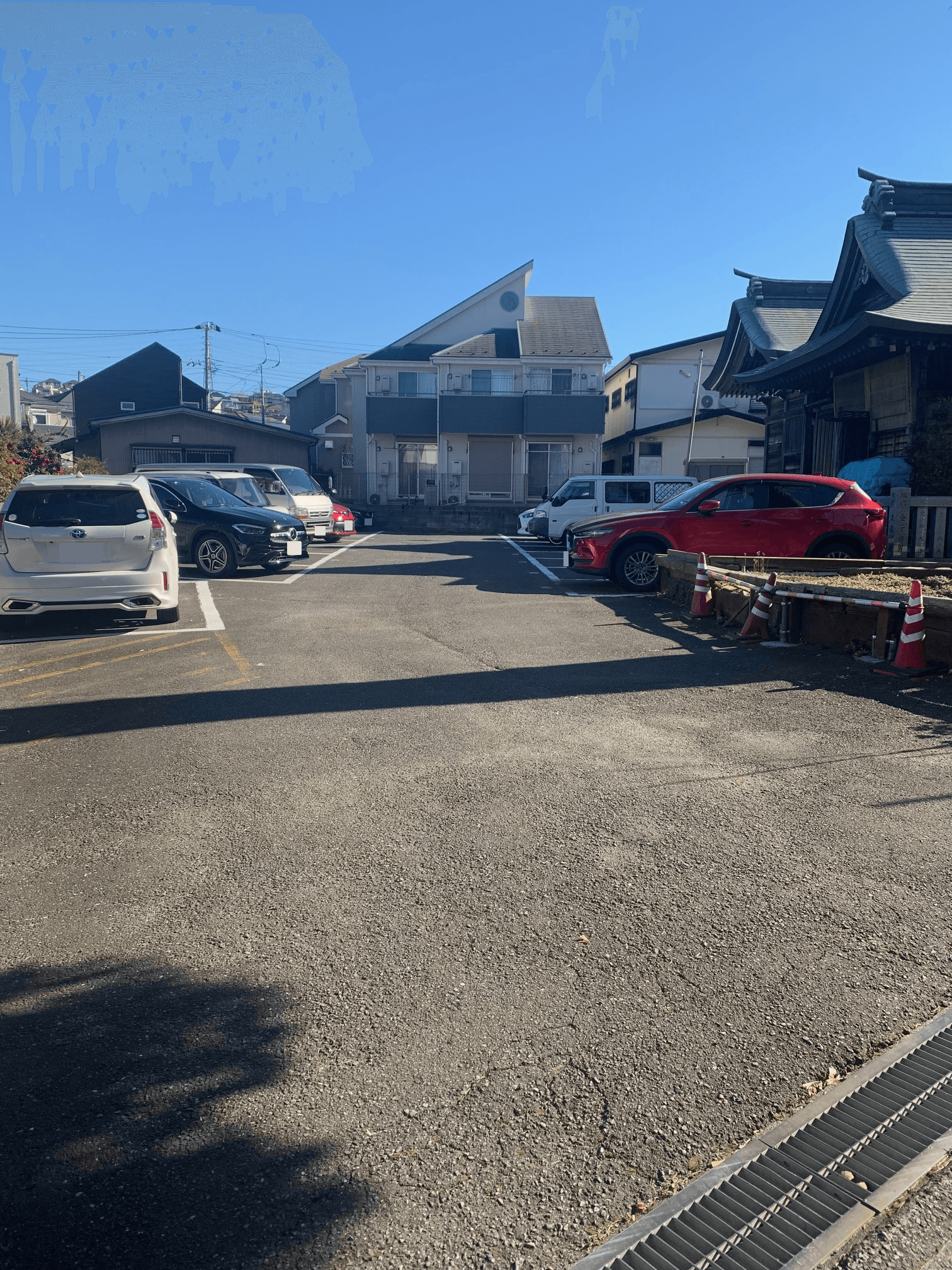 杉山神社駐車場の外観・駐車場イメージ1枚目