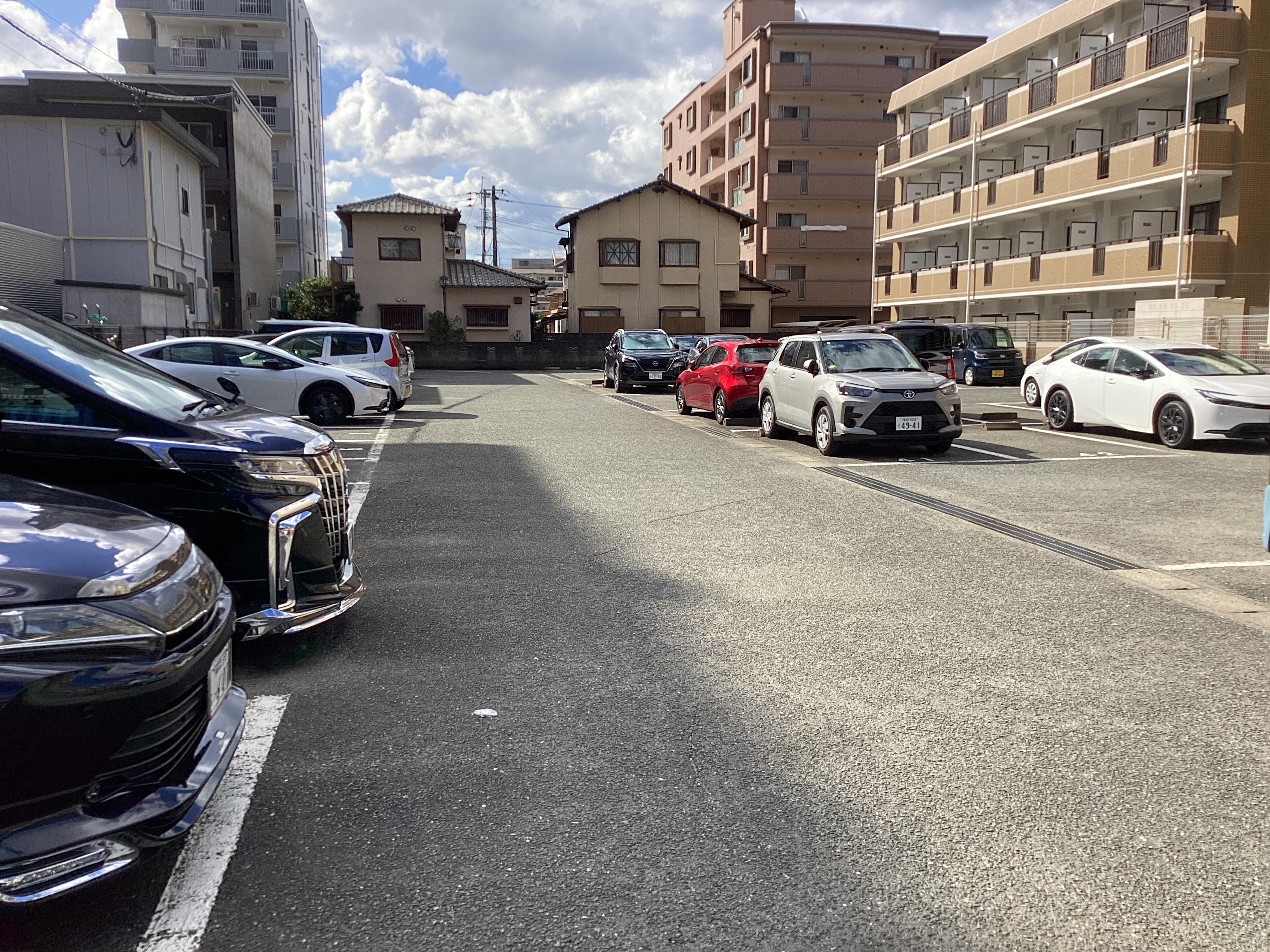 原田山口駐車場の外観・駐車場イメージ2枚目