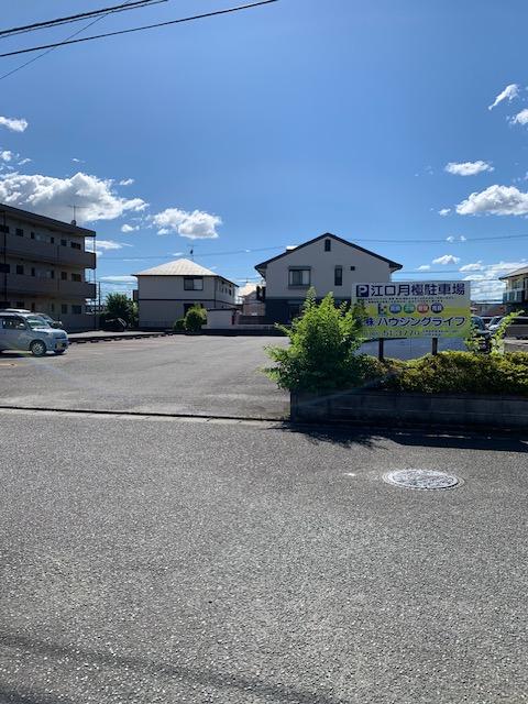 江口月極駐車場の外観・駐車場イメージ2枚目