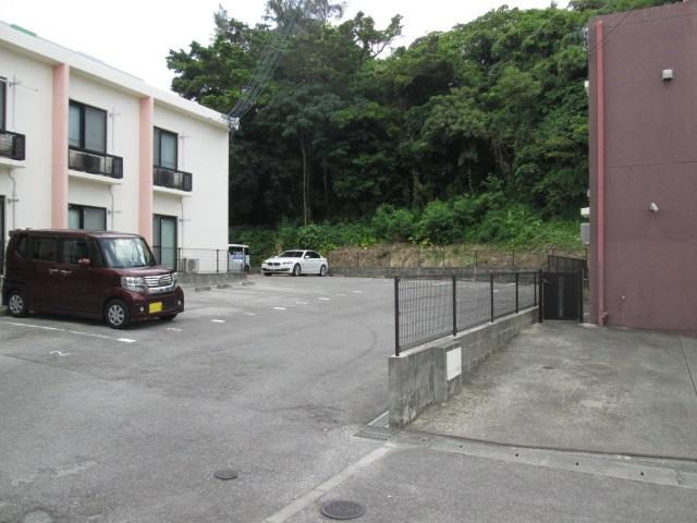 我那覇ヒルズ(43044)の外観・駐車場イメージ1枚目