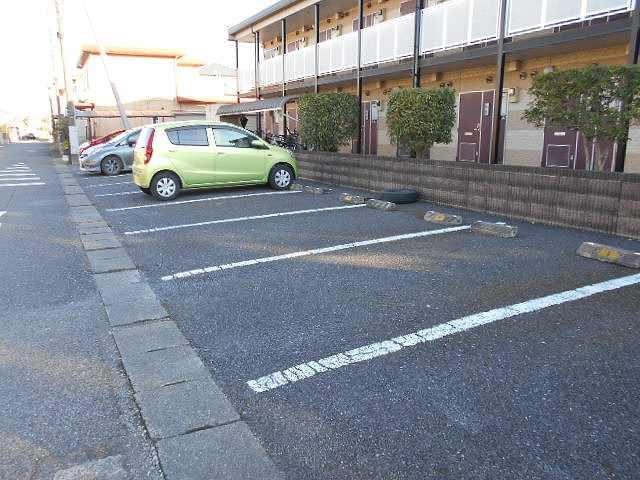 ボンボネラ　モモ(26057)の外観・駐車場イメージ1枚目