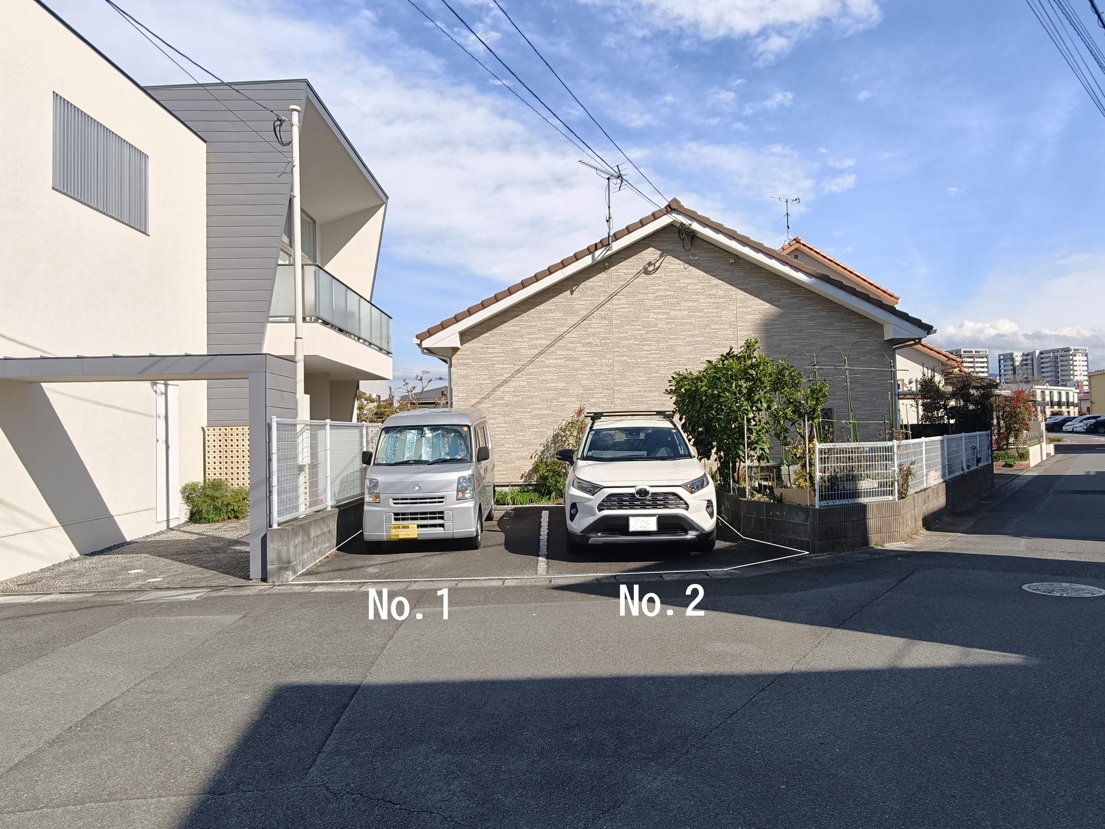 花畑2丁目月極駐車場の外観・駐車場イメージ1枚目