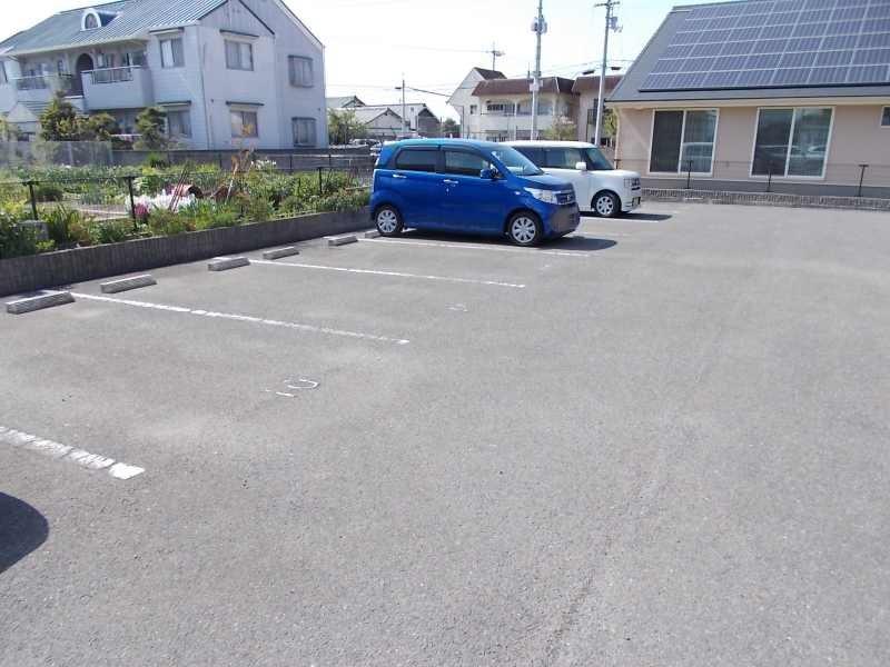 やまきた(31478)の外観・駐車場イメージ2枚目