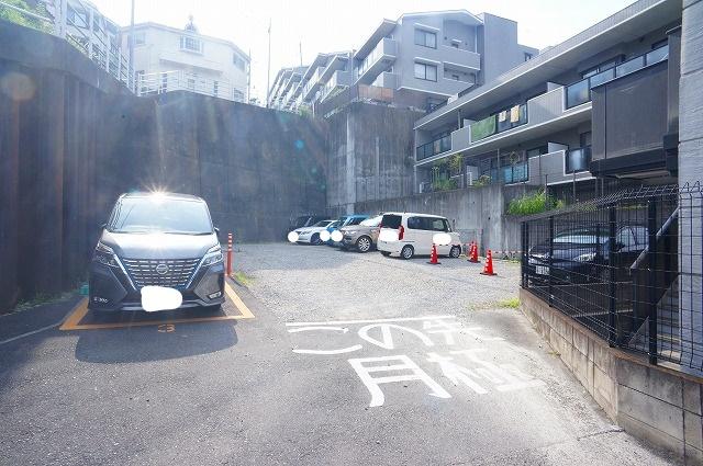 【961】高梨駐車場の外観・駐車場イメージ1枚目