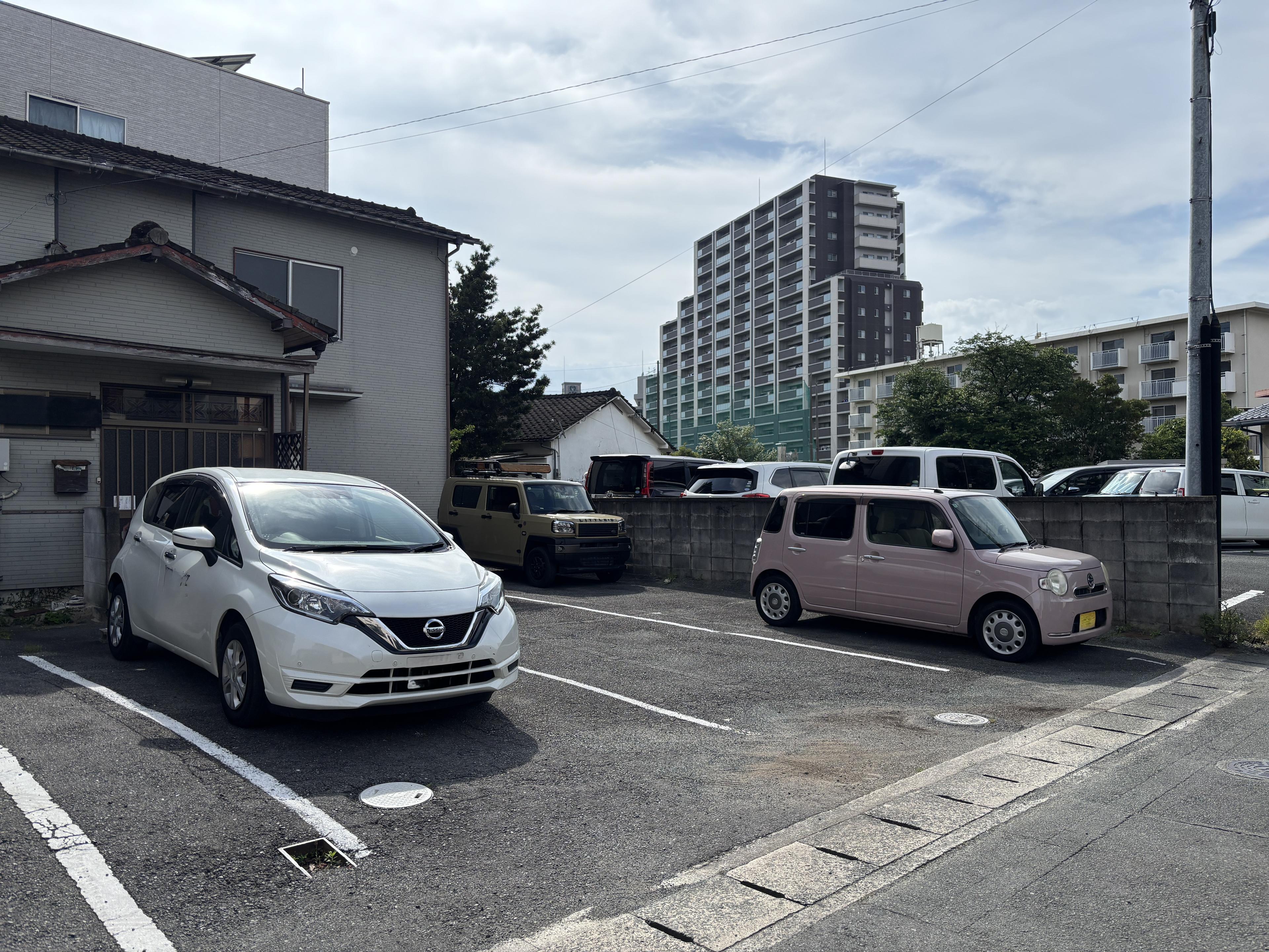 白山１丁目駐車場の外観・駐車場イメージ1枚目