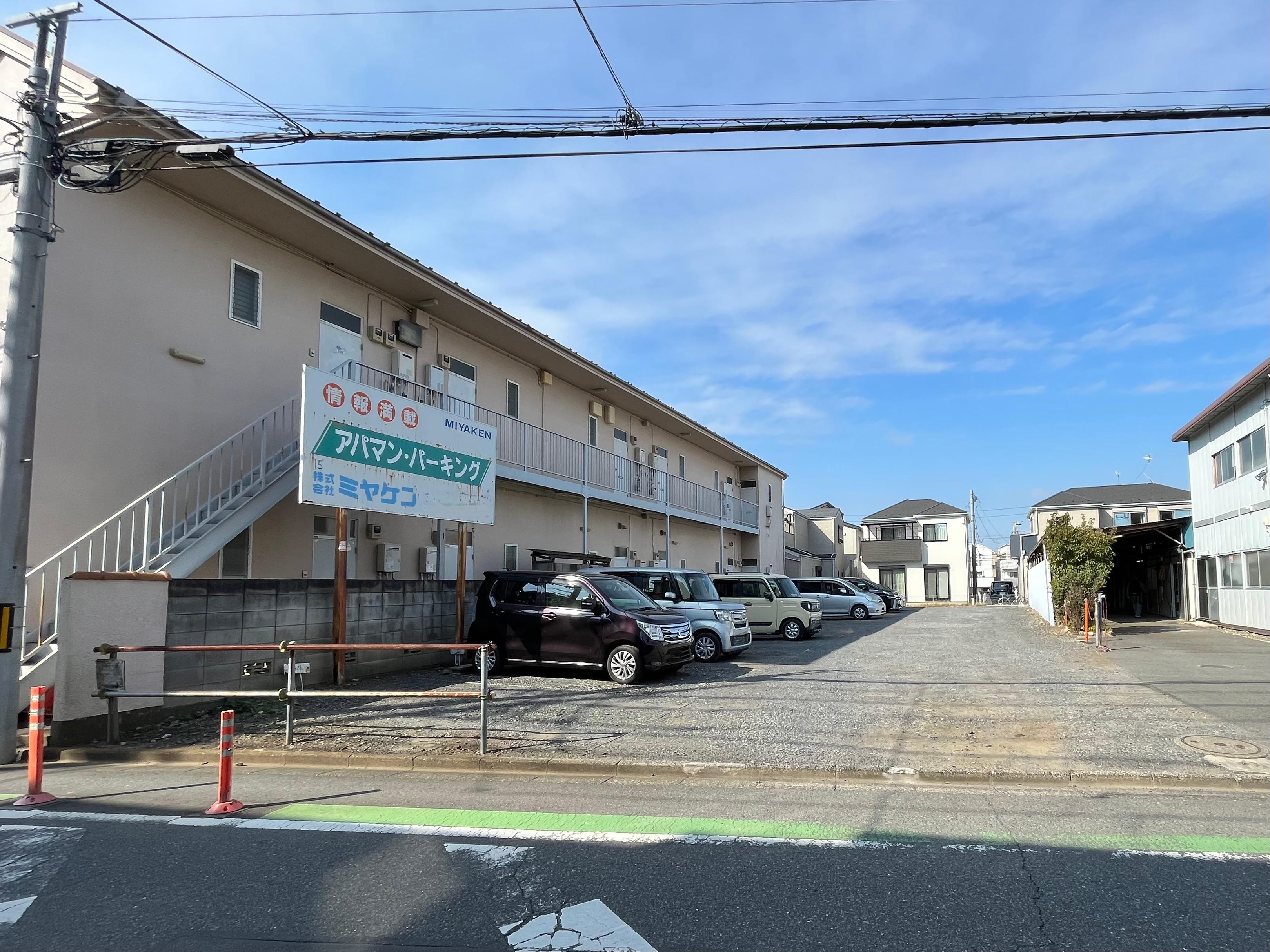 三枝登美駐車場の外観・駐車場イメージ1枚目